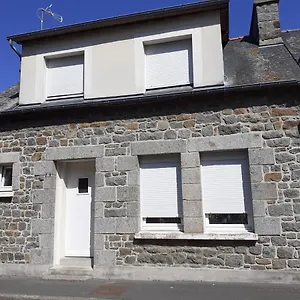  Hébergement de vacances Maison Bretonne Au Centre De La Baie De St-brieuc